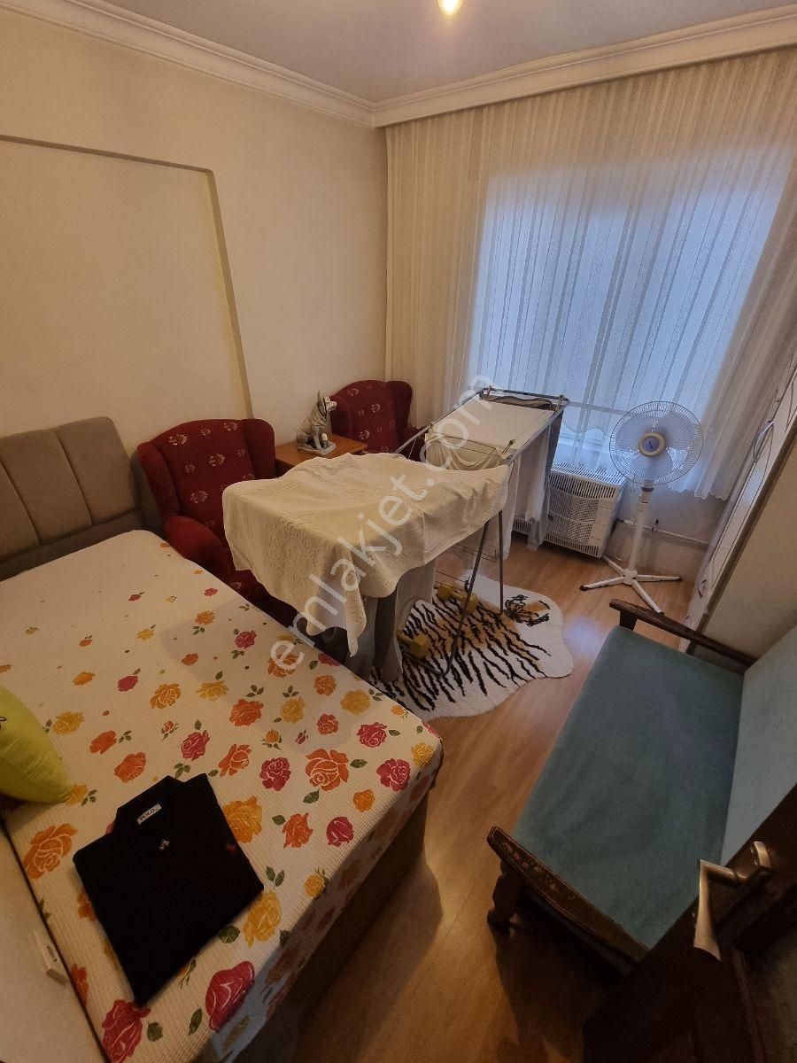 Çarşıya Yakın Elmasbahçeler De Balkonlu 2+1 Bakımlı Daire - Görsel 3