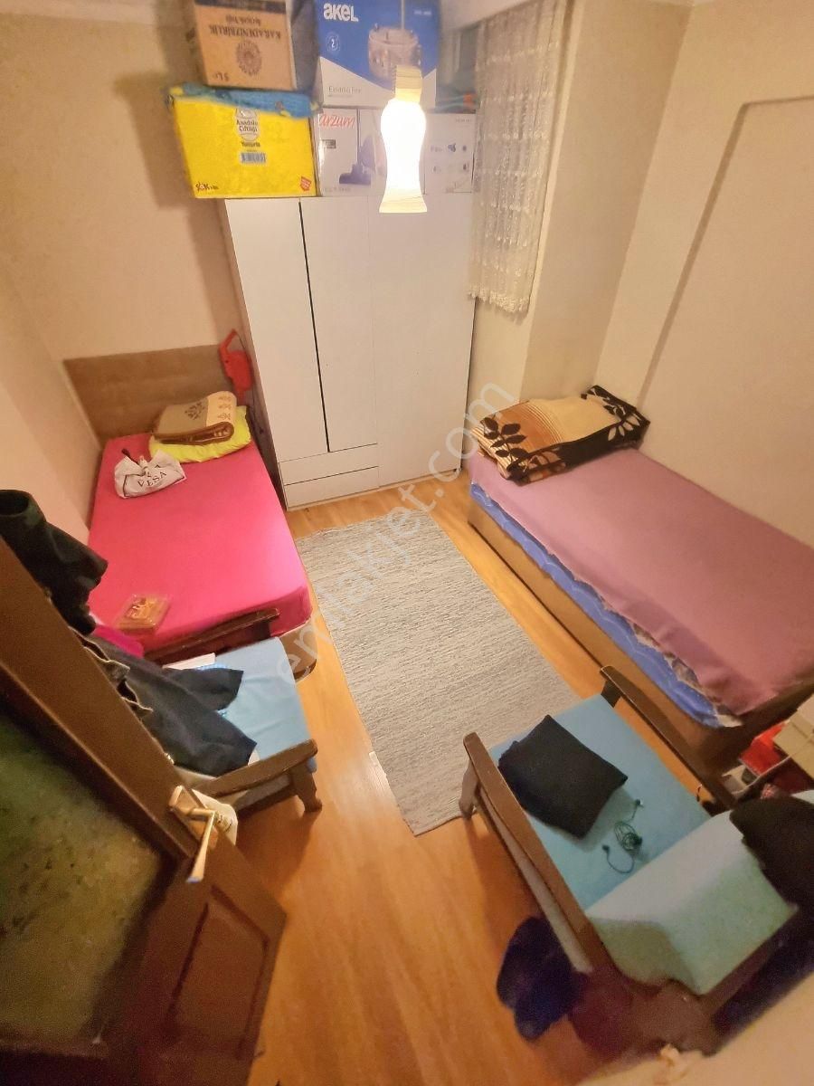 Çarşıya Yakın Elmasbahçeler De Balkonlu 2+1 Bakımlı Daire - Görsel 12