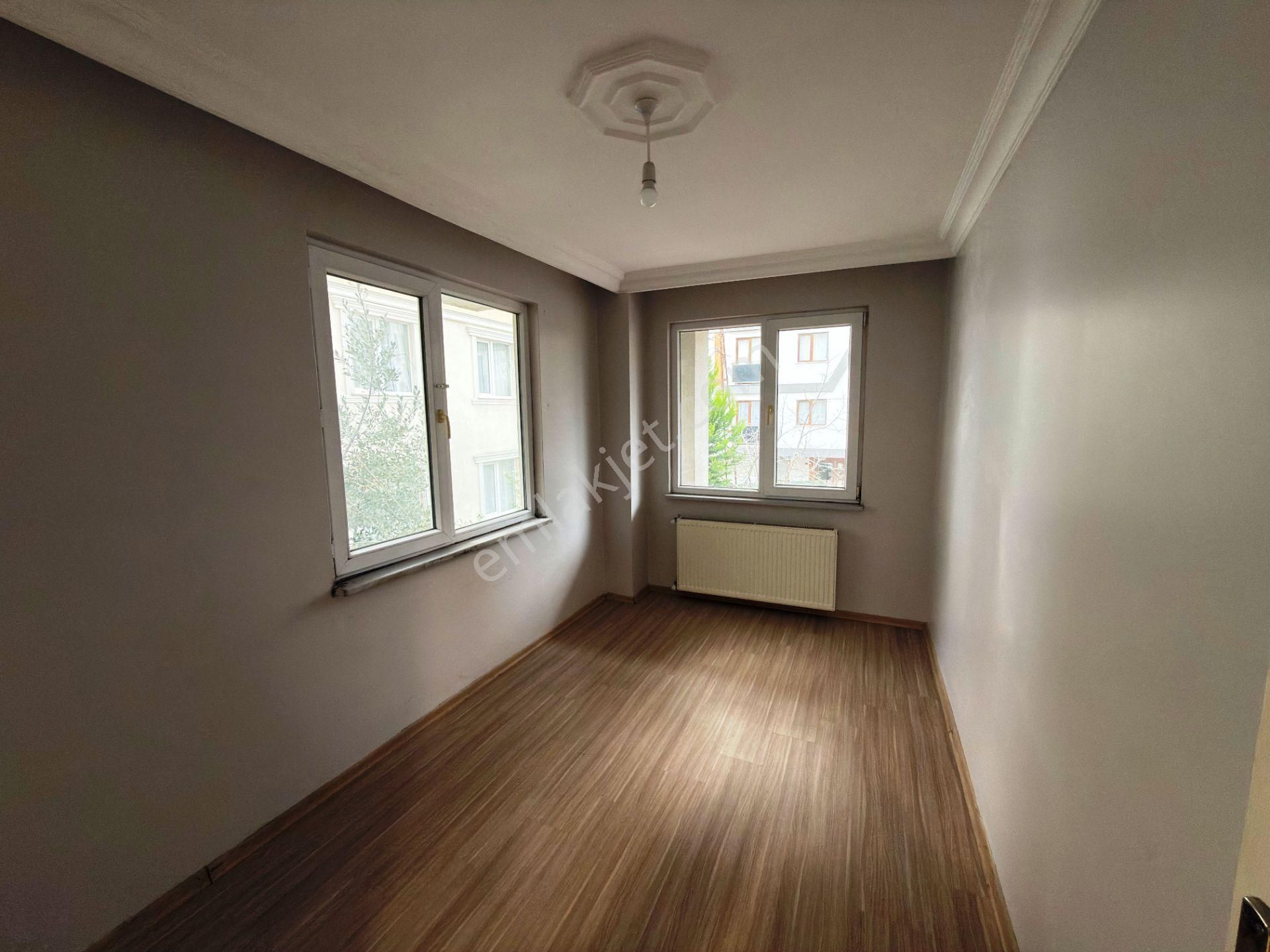 Sultançiftliği'nde Genç Binada Temiz Ankastreli 65m2 Kiralık 1+1 - Görsel 16