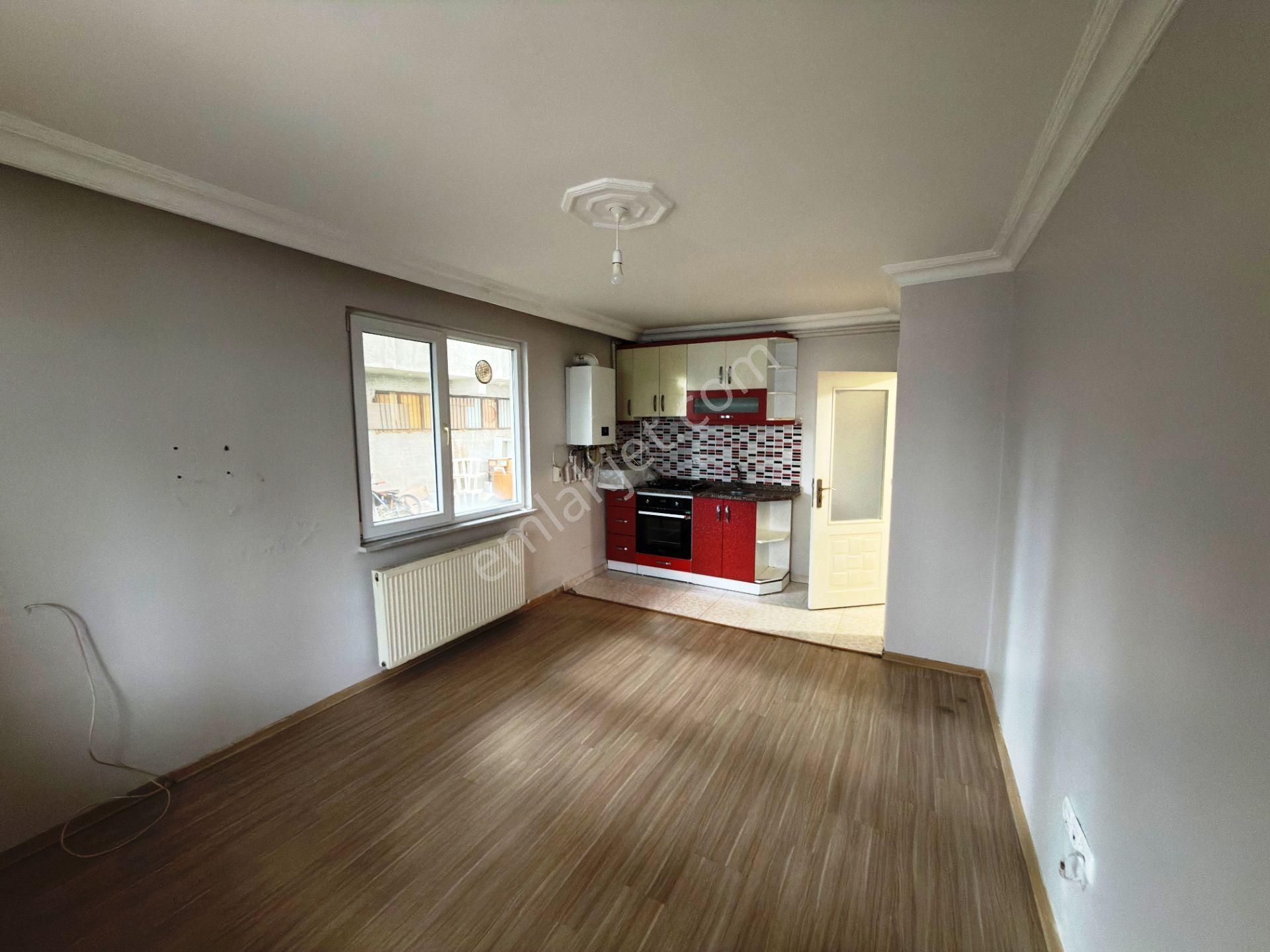 Sultançiftliği'nde Genç Binada Temiz Ankastreli 65m2 Kiralık 1+1 - Görsel 6