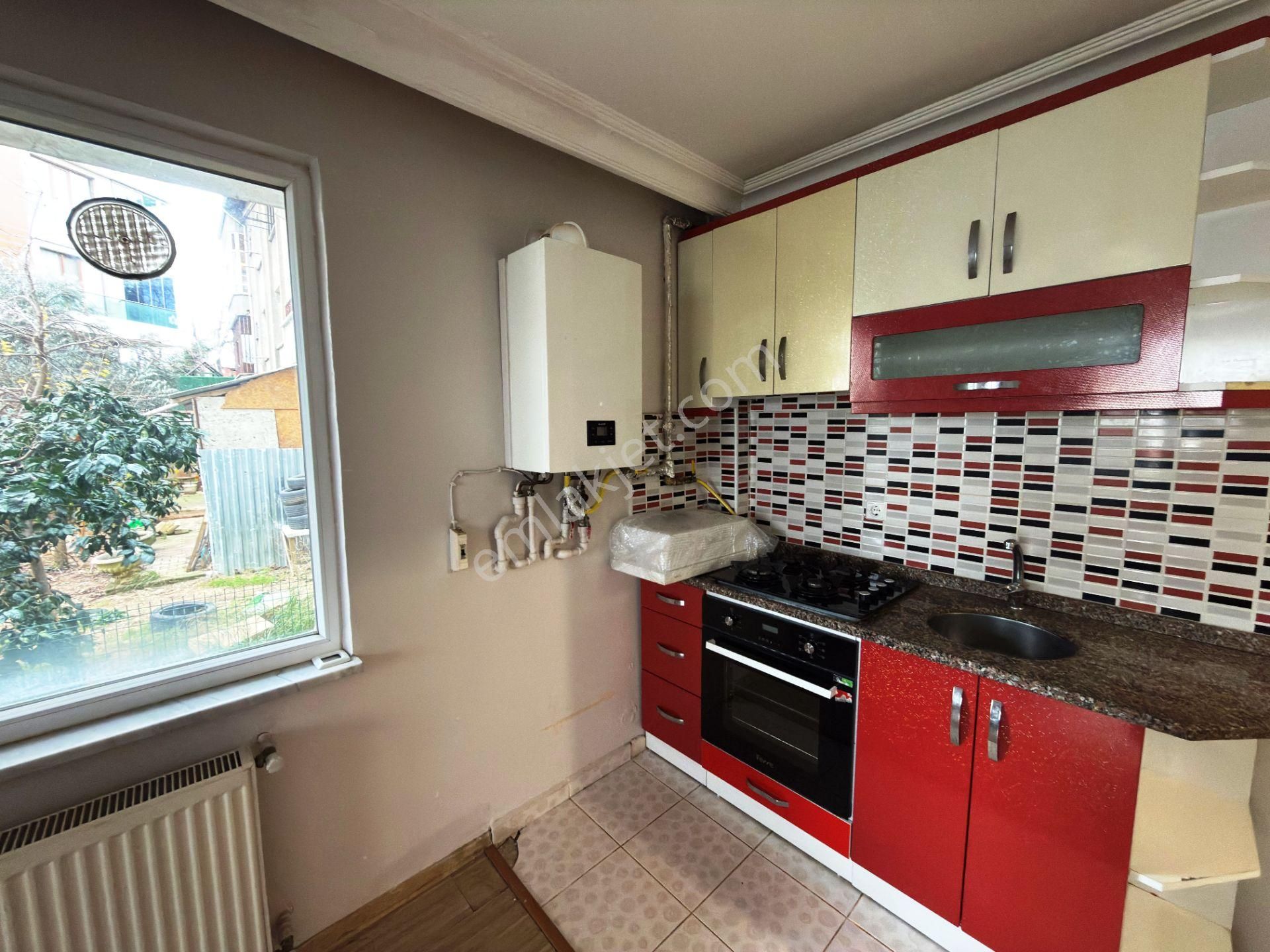 Sultançiftliği'nde Genç Binada Temiz Ankastreli 65m2 Kiralık 1+1 - Görsel 12