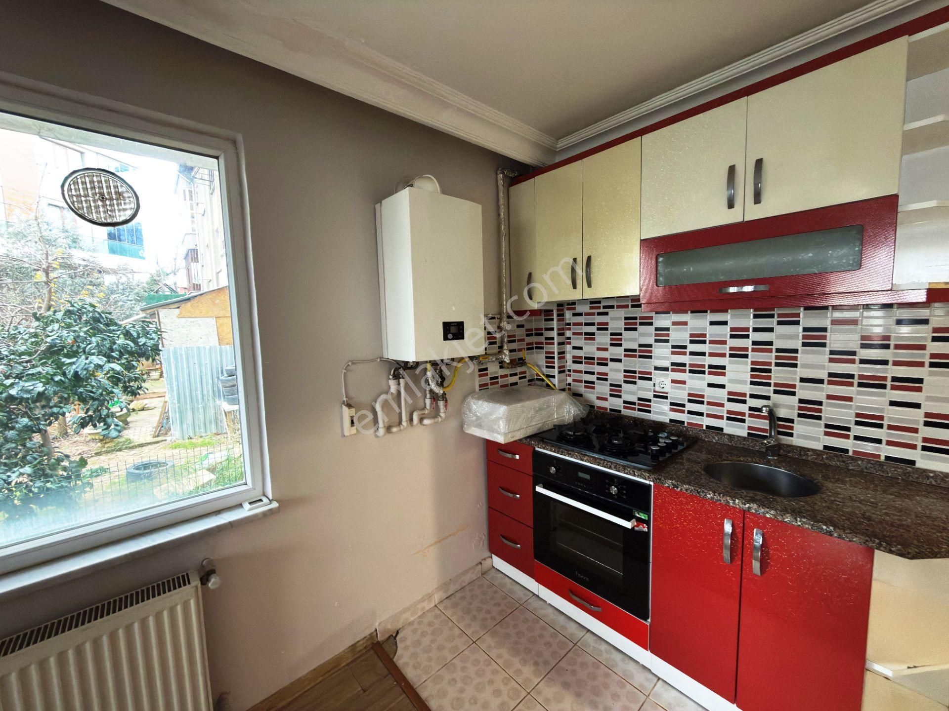 Sultançiftliği'nde Genç Binada Temiz Ankastreli 65m2 Kiralık 1+1 - Görsel 13