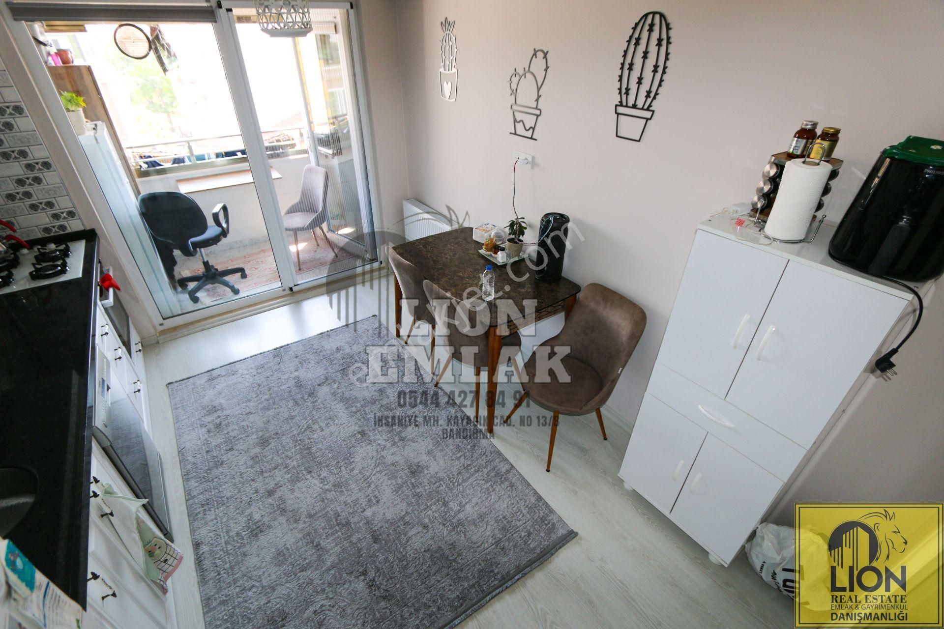 🟨⬛lıon Emlak'tan Merkezi Konumlu,balkonlu, Geniş 2+1 Satılık Daire⬛🟨 - Görsel 14