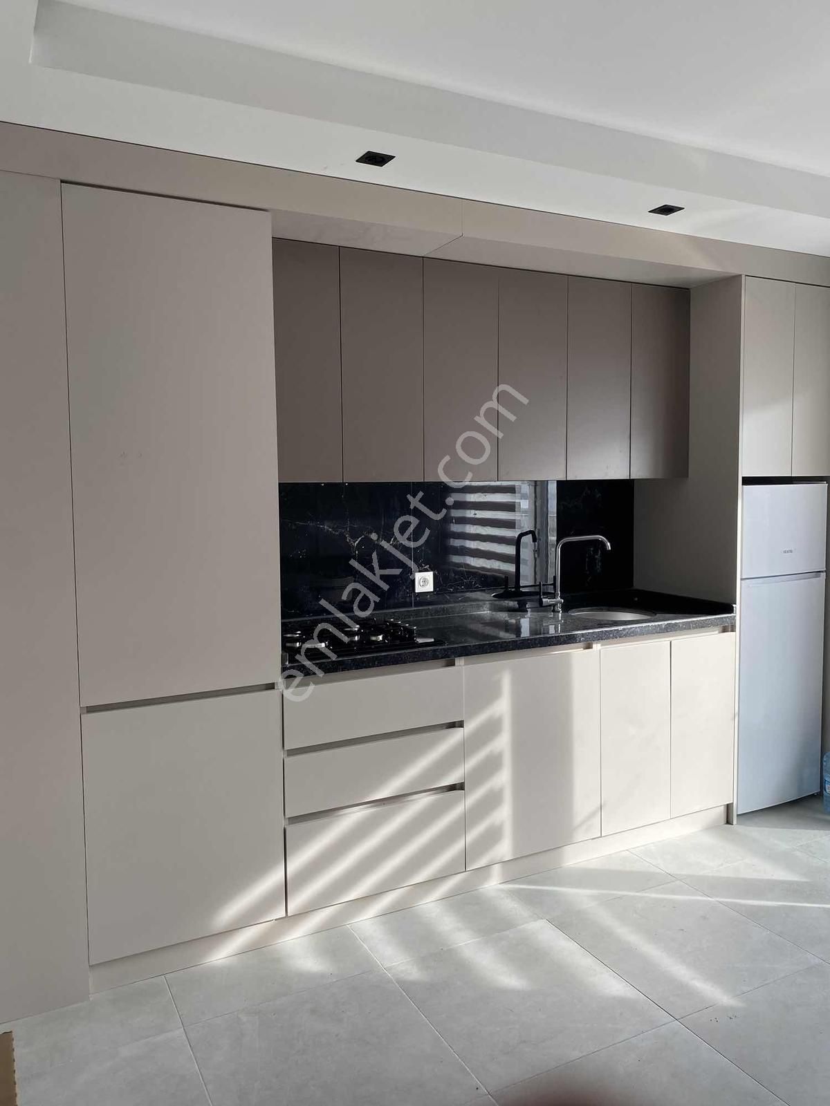 Esenboğa Mahallesinde Cadde Üzeri Full Eşyalı Satılık Daire - Görsel 16