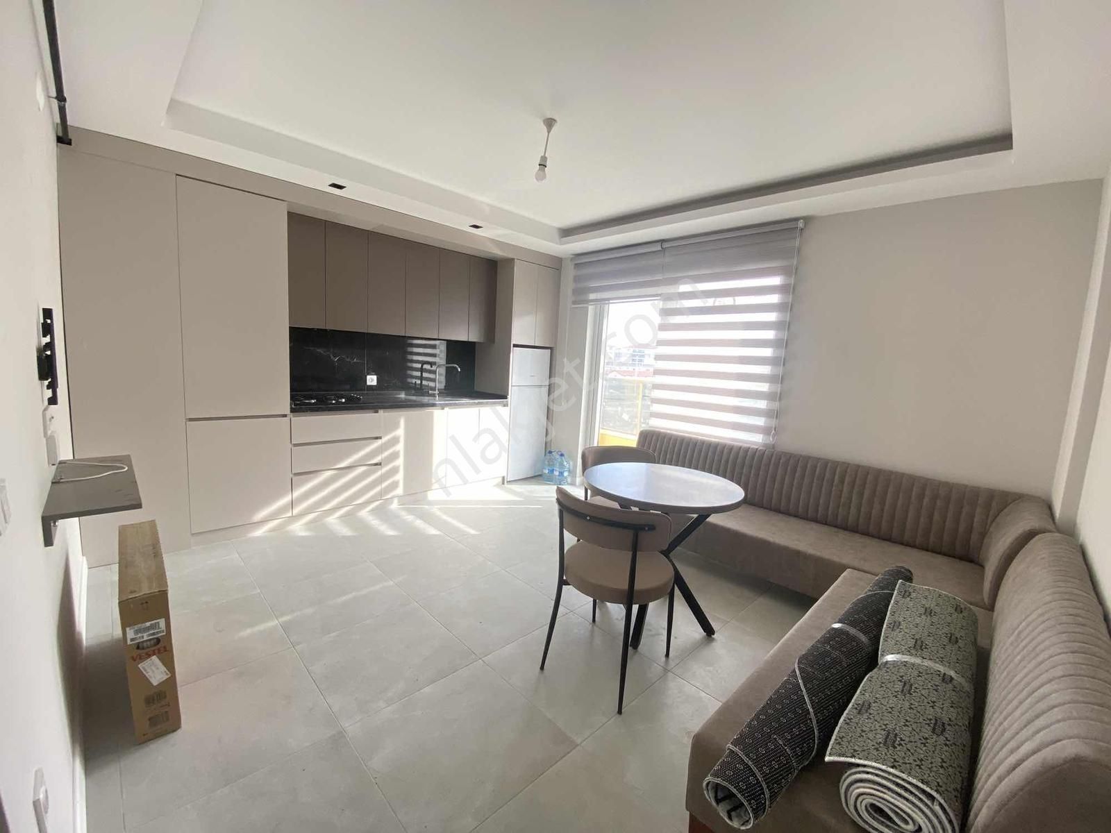 Esenboğa Mahallesinde Cadde Üzeri Full Eşyalı Satılık Daire - Görsel 7