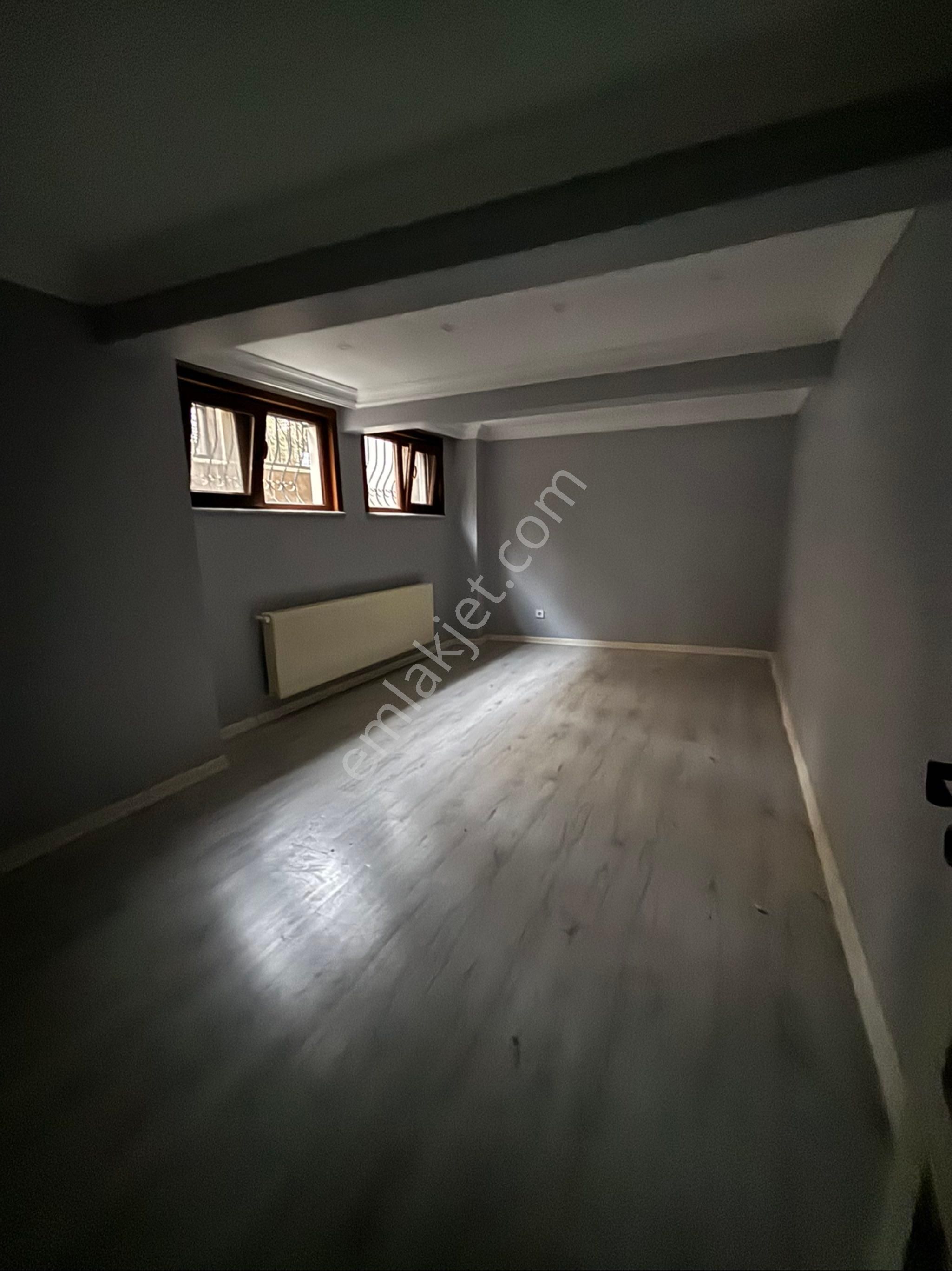 Kocatepe Mahallesinde 85m2 Bahçe Katı Kiralık Daire