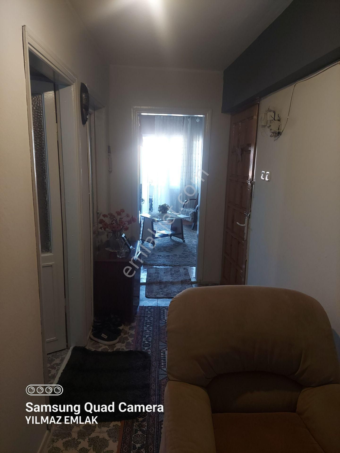 Cumhuriyet Mahallesinde Satılık Ara Kat 3 + 1 Daire - Görsel 12