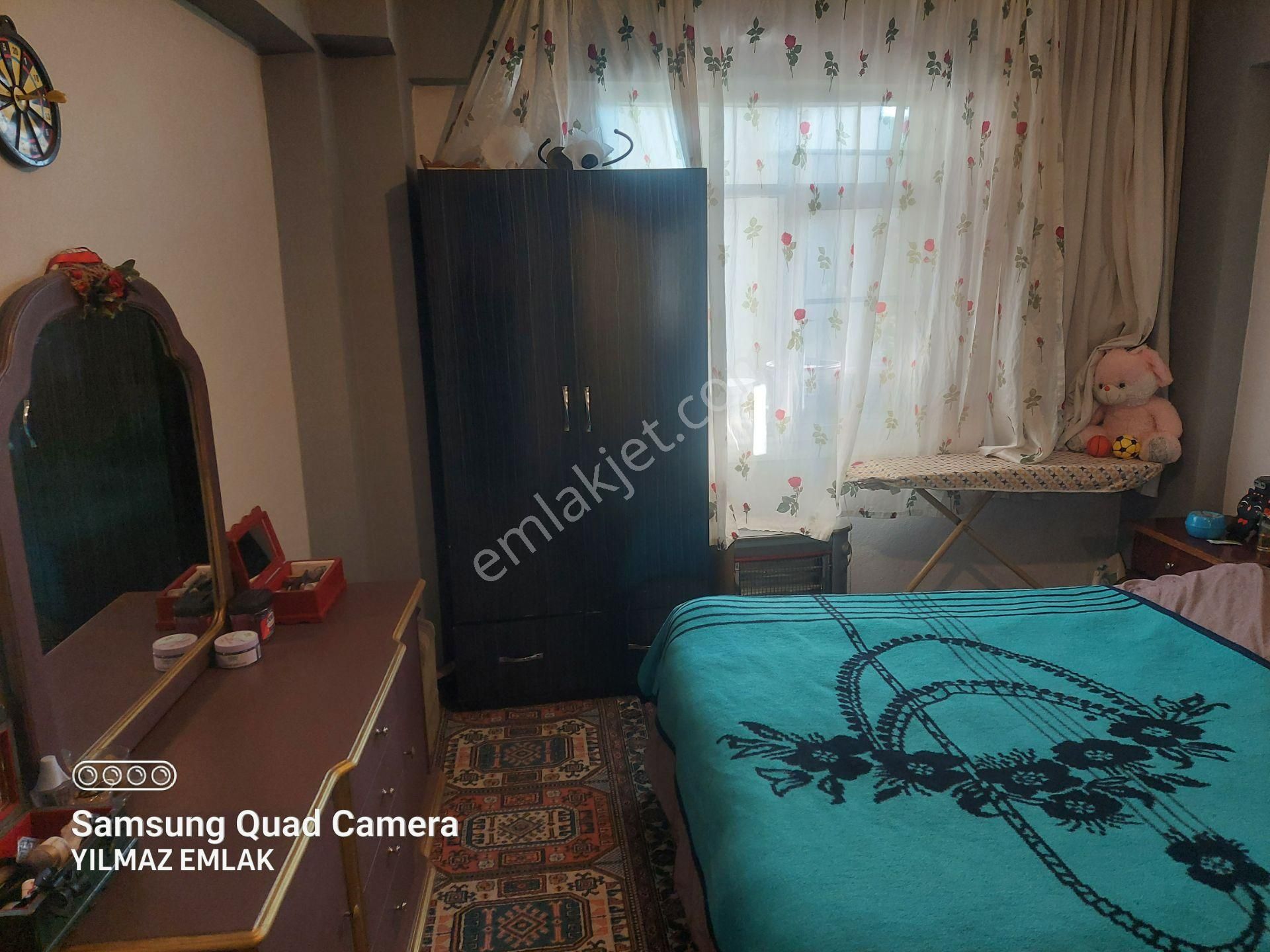 Cumhuriyet Mahallesinde Satılık Ara Kat 3 + 1 Daire - Görsel 18