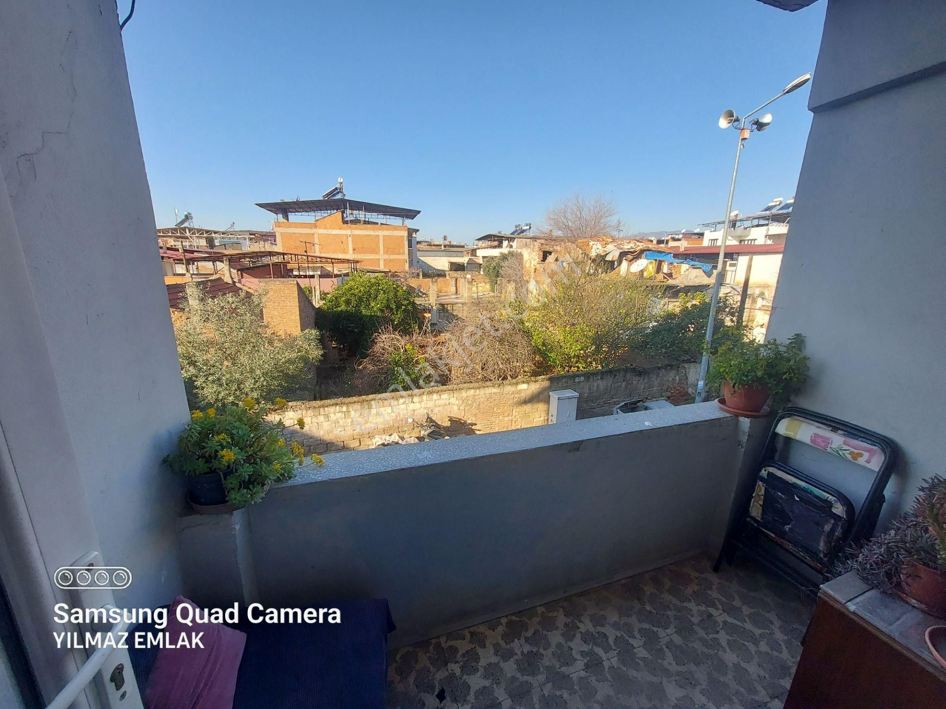 Cumhuriyet Mahallesinde Satılık Ara Kat 3 + 1 Daire - Görsel 10