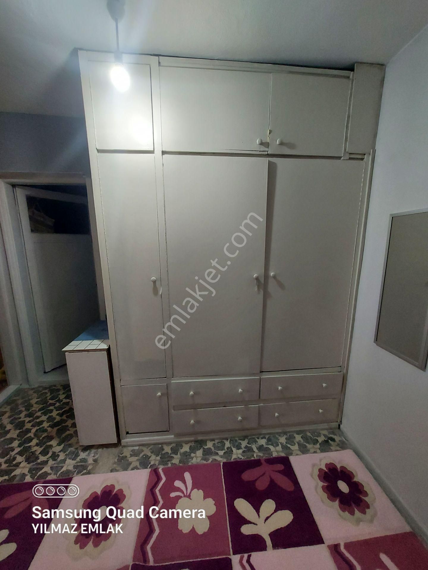 Cumhuriyet Mahallesinde Satılık Ara Kat 3 + 1 Daire - Görsel 15