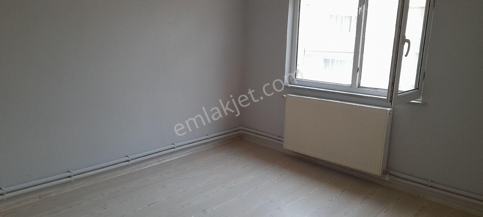 İlçe Merkezinde Doğalgazlı 2+1 Temiz Daire - Görsel 12