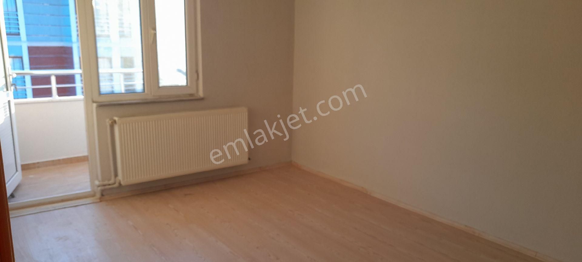 İlçe Merkezinde Doğalgazlı 2+1 Temiz Daire - Görsel 7