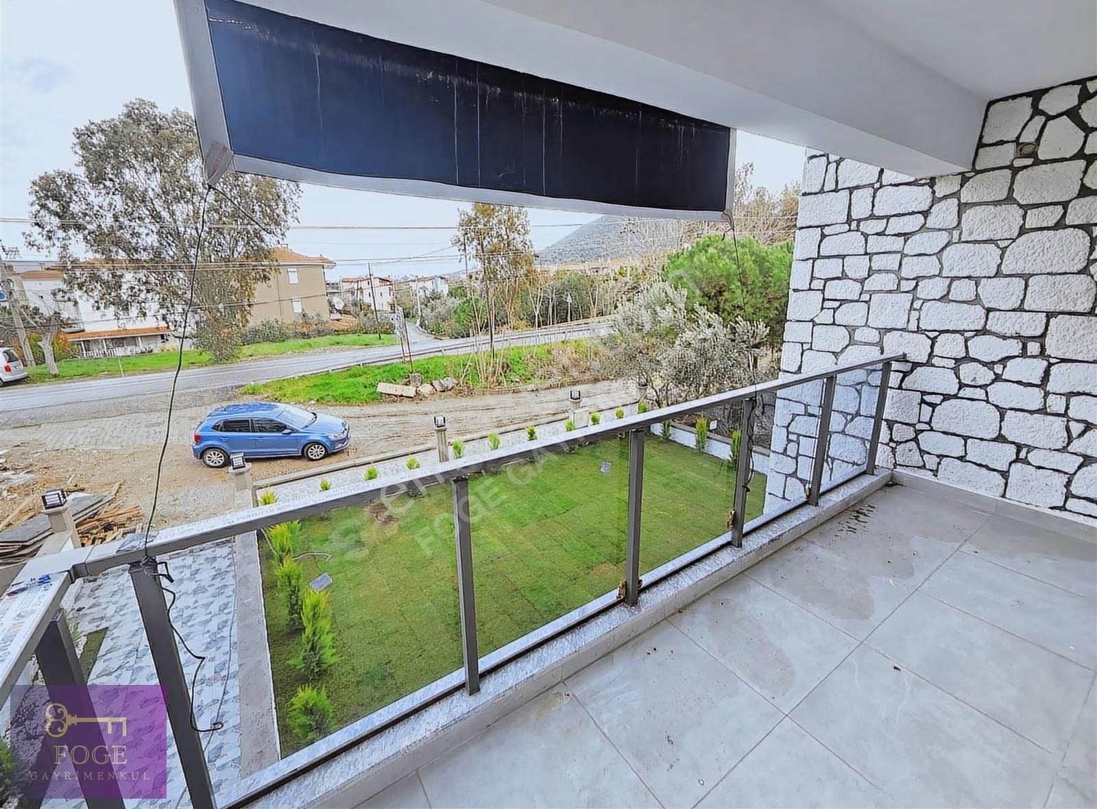 Yenifoça'da Gözde Konumda Sıfır Kiralık Açık Teraslı 2+1 Daire - Görsel 11