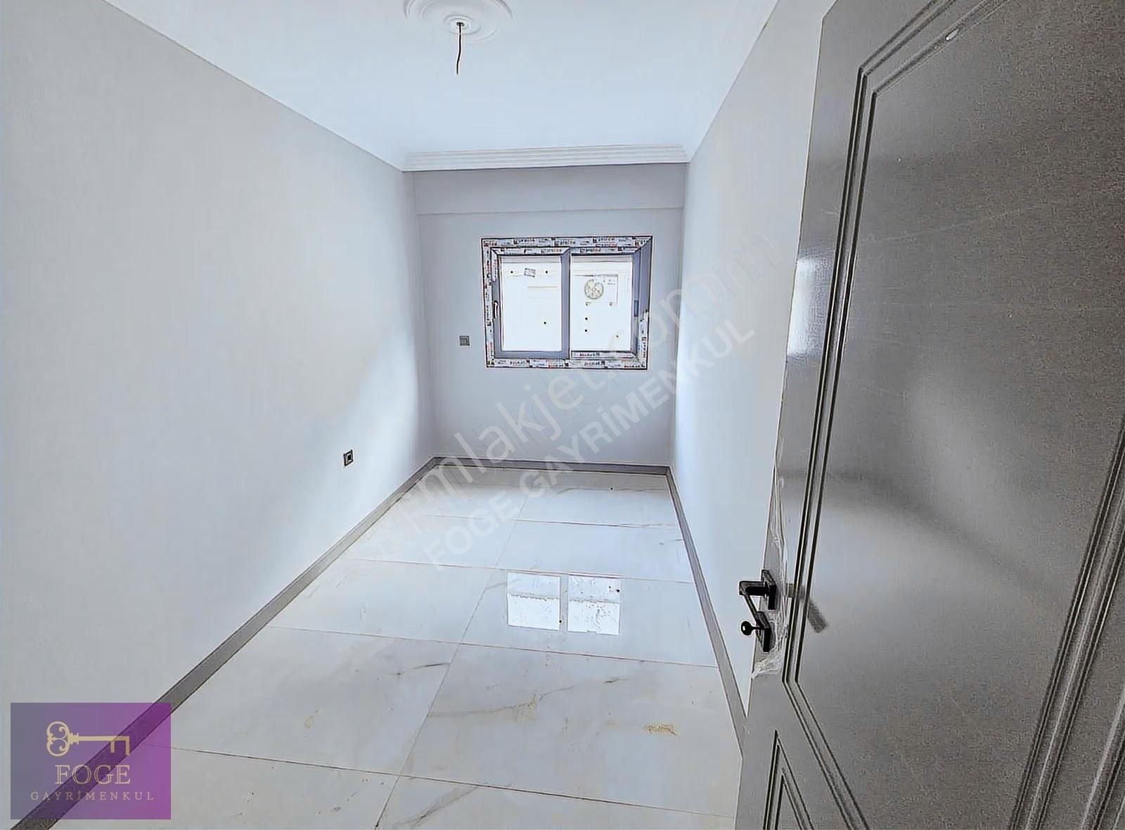 Yenifoça'da Gözde Konumda Sıfır Kiralık Açık Teraslı 2+1 Daire - Görsel 5