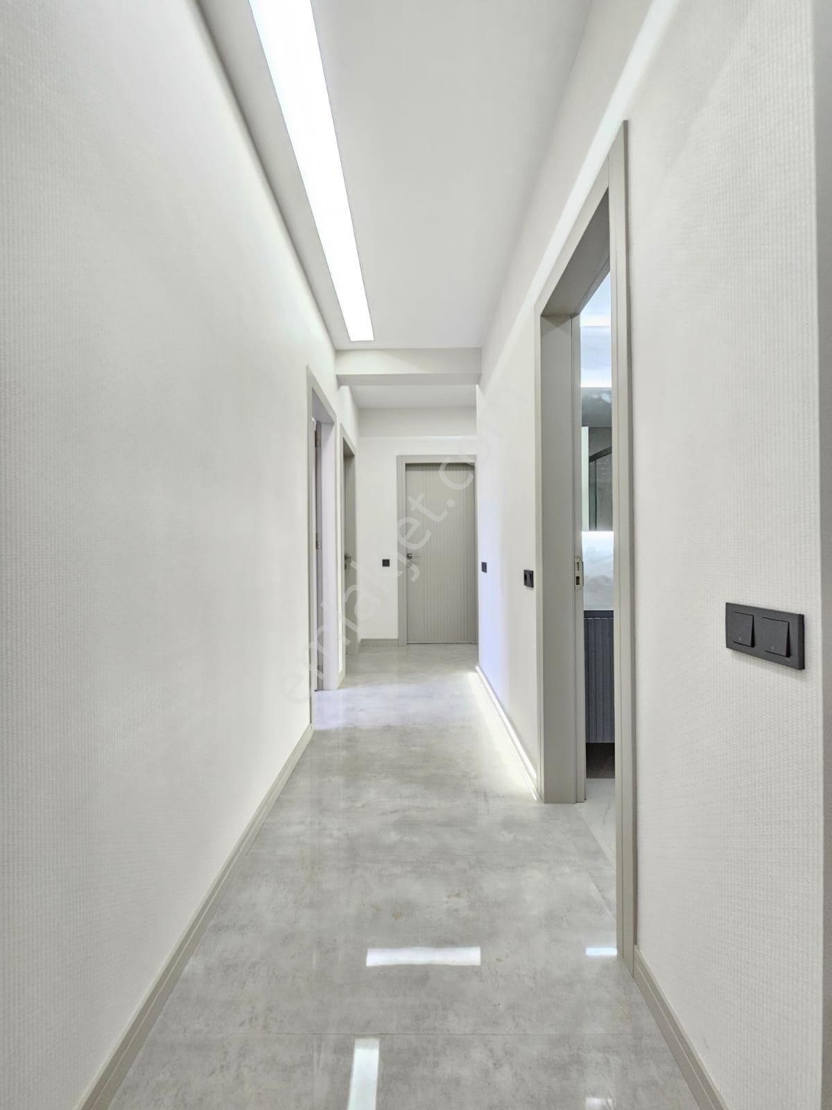 Denizli 1200 Evler Rezidanslar Bölgesinde Modern Mimarisiyle 3.5+1 Ultra Lüks Yaşam Alanları - Görsel 30