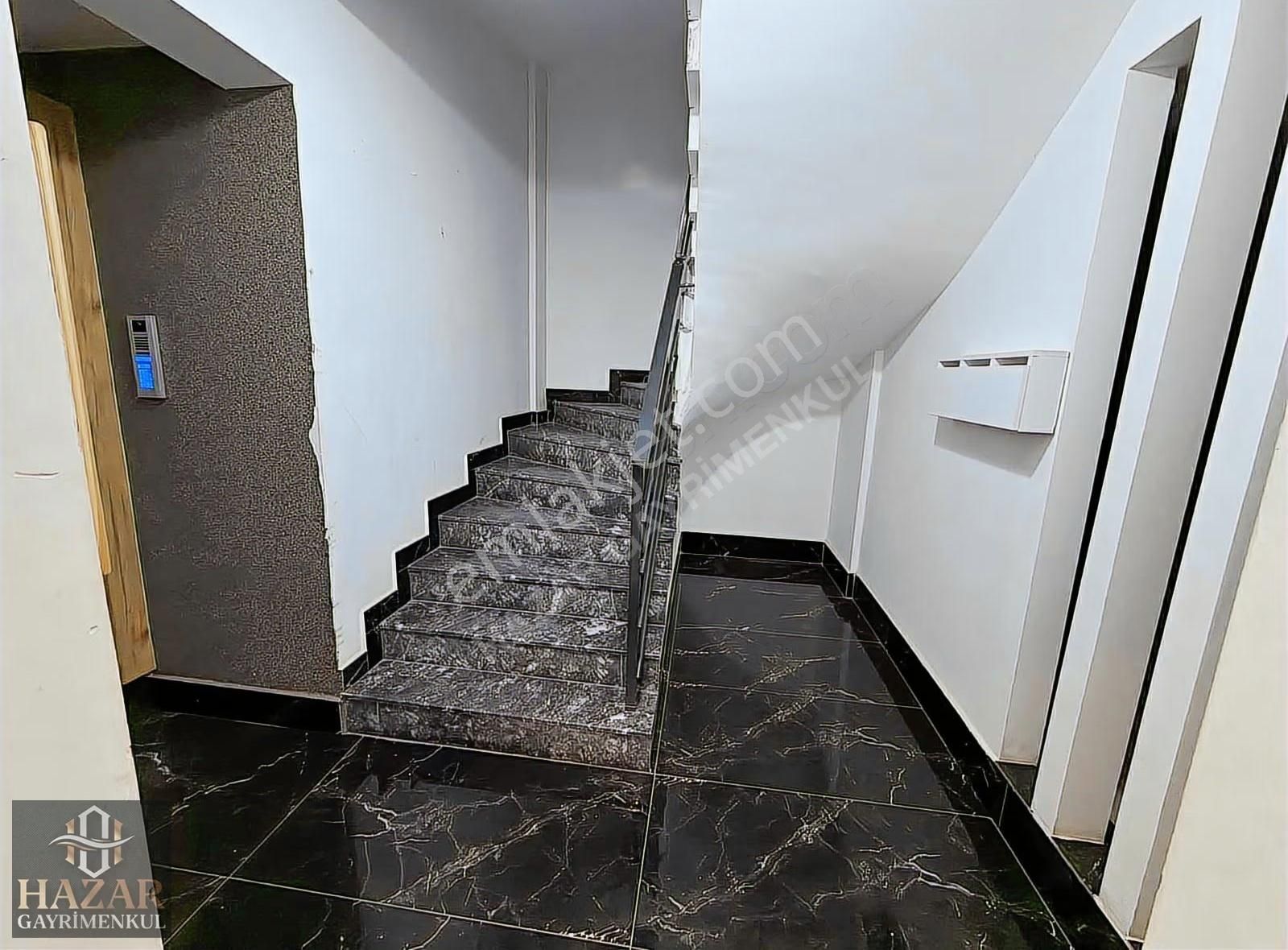 Kuşadası Değirmendere Havuzlu Sitede Satılık Eşyalı 1 + 1 Daire - Görsel 35