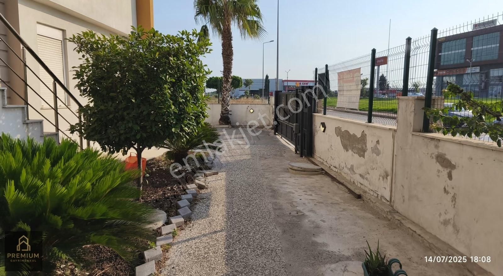 Fırsat! Güney-batı-kuzey Cepheli Geniş Daire - Havuzlu Sitede - Görsel 14