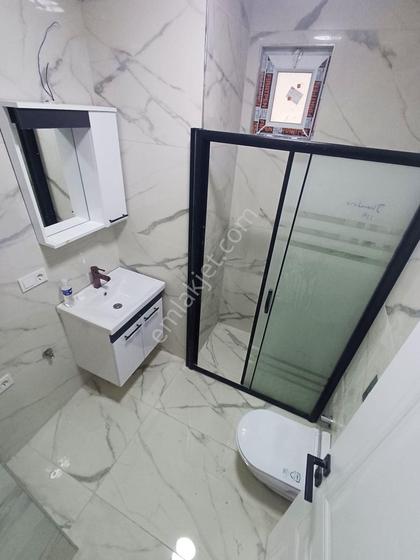 Mertcan Dan Adnan Kahveci Metroya Yürüme 2+1 Yüksek Giriş Fırsat - Görsel 19