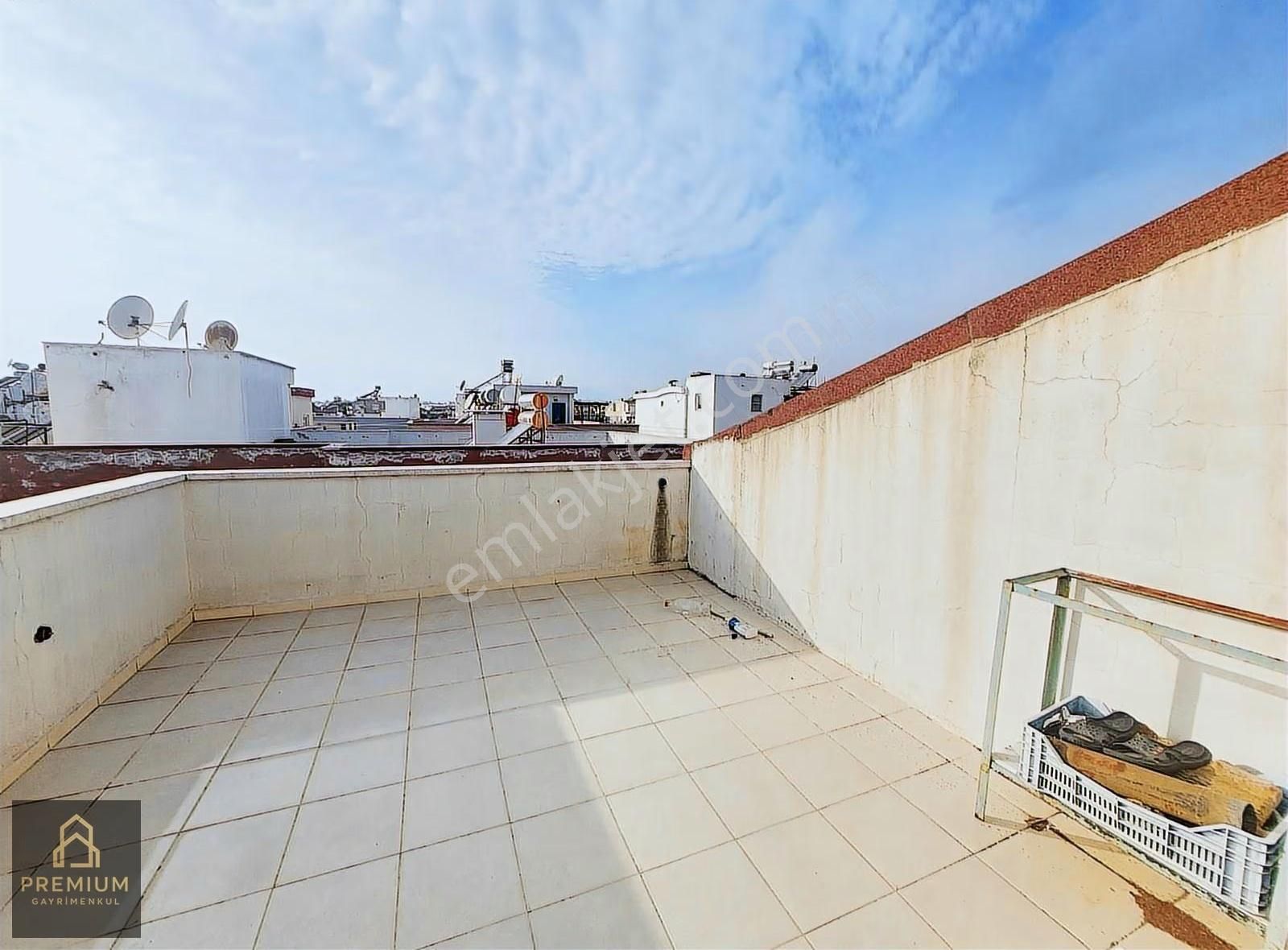 Çevre Yoluna Adım Mesafede 5+1 Satılık Dubleks Karşıyaka Mah Ant - Görsel 3