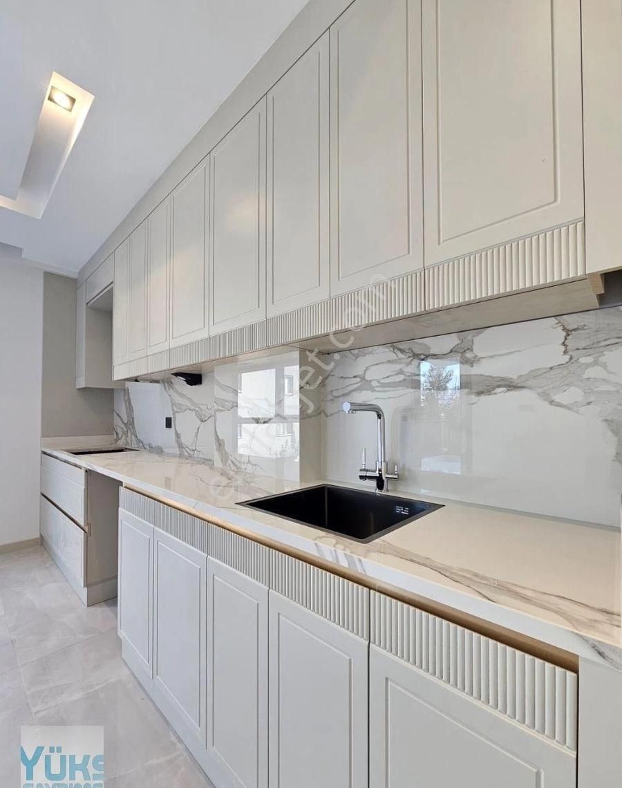 Denizli Çakmak Mahallesinde 2+1 130 M2 Ebeveyn Banyolu Lüks Satılık Daireler - Görsel 3