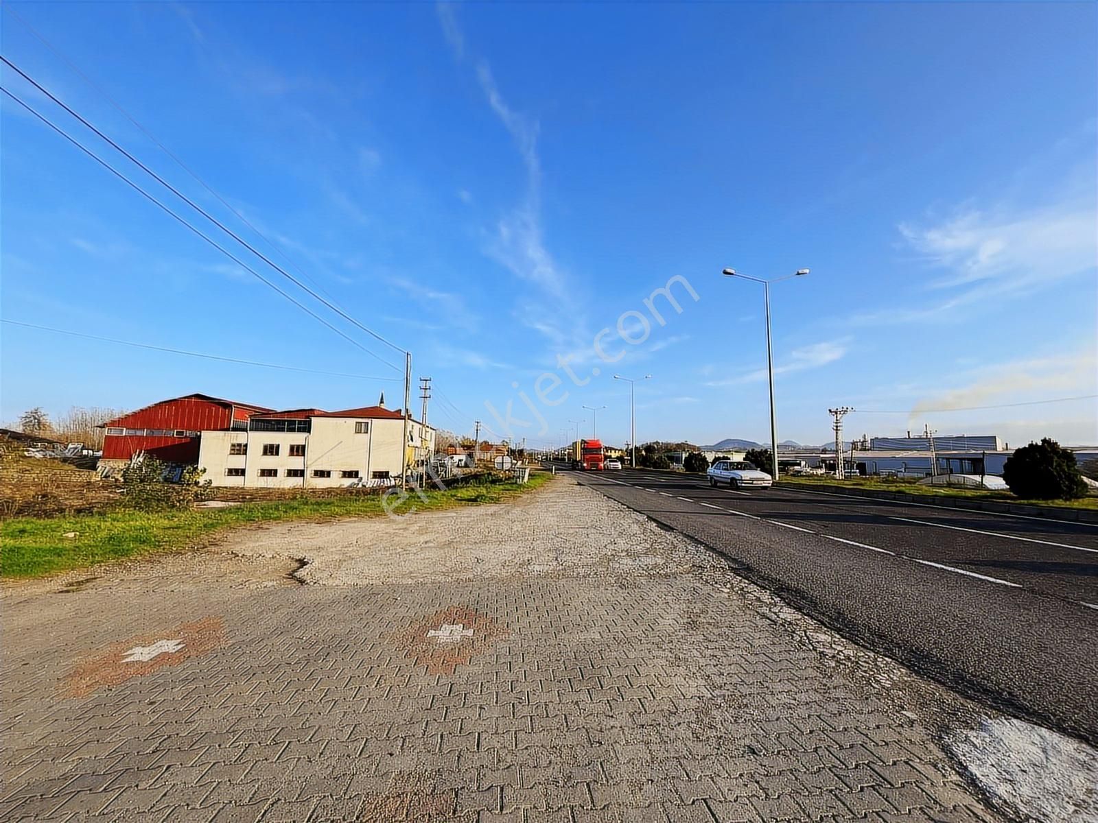 Resold Gayrimenkulden Tabela Değeri Yüksek Fırsat Arsa & İşyeri! - Görsel 25