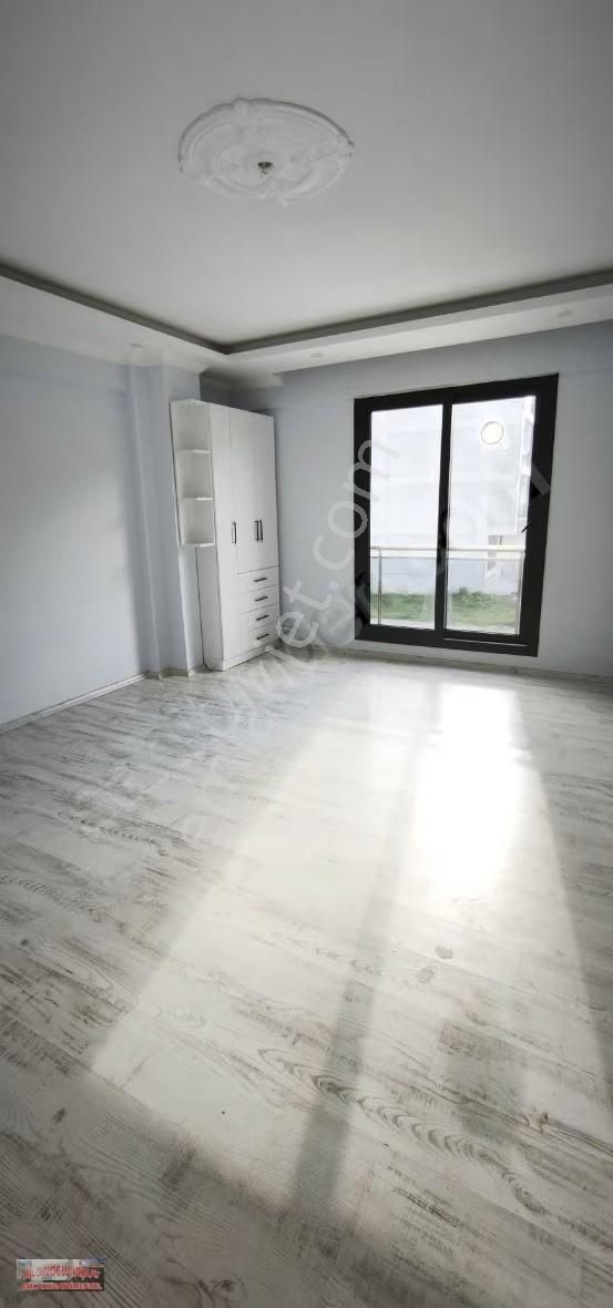 Bilginoğlu Emlaktan Muradiye Mahallesi'nde 2+1 Acik Mutfak - Görsel 7