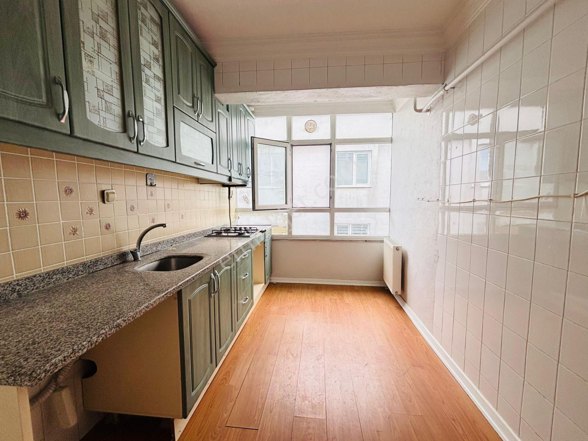 Güven'den Çarşı İçinde Okullar Bölgesinde Kupon 2+1 Daire - Görsel 12