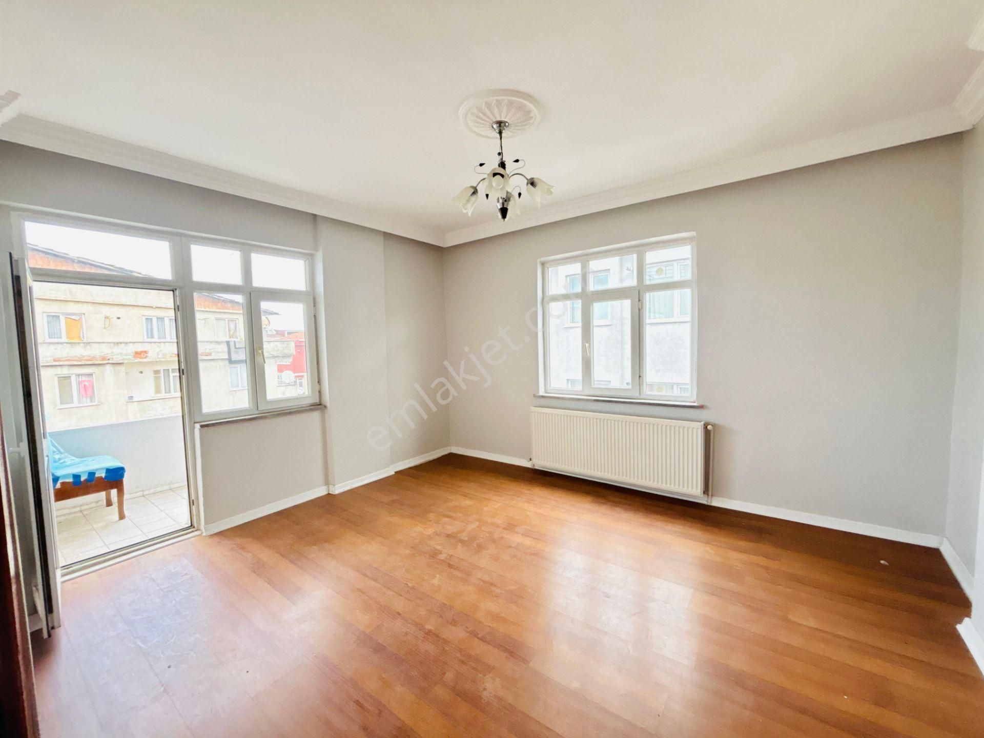 Güven'den Çarşı İçinde Okullar Bölgesinde Kupon 2+1 Daire - Görsel 5