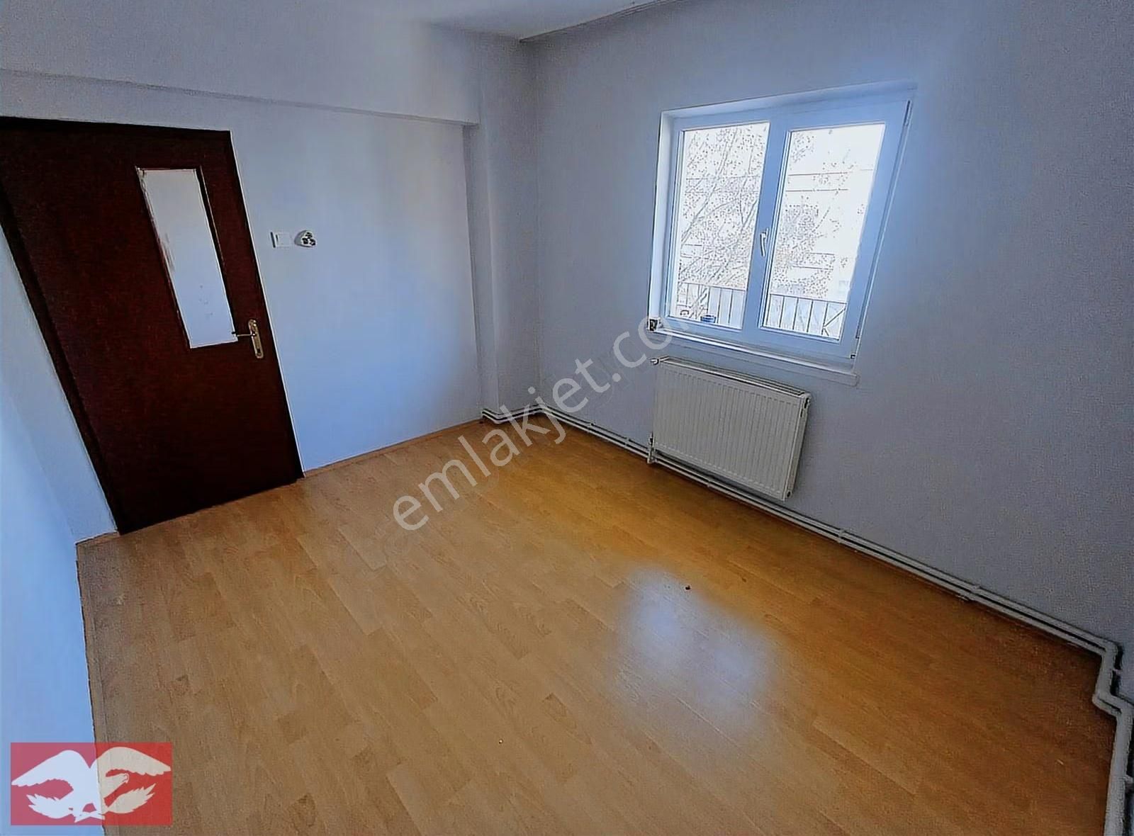 Plevne Mah.de Hayvanat Bahçesine Yakın Kiralık 3+1 Daire - Görsel 3