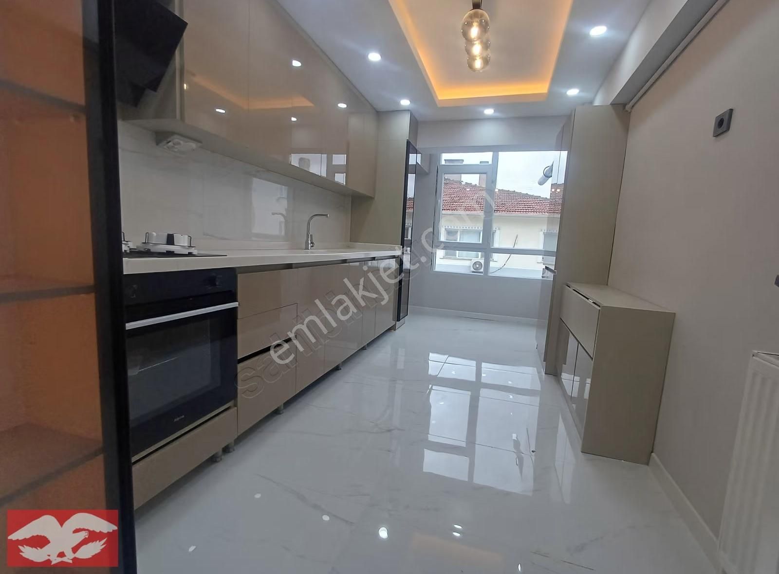 Sincan Plevne Mah.de Giyinme Odalı Full Yapılı Satılık 3+1 Daire - Görsel 8