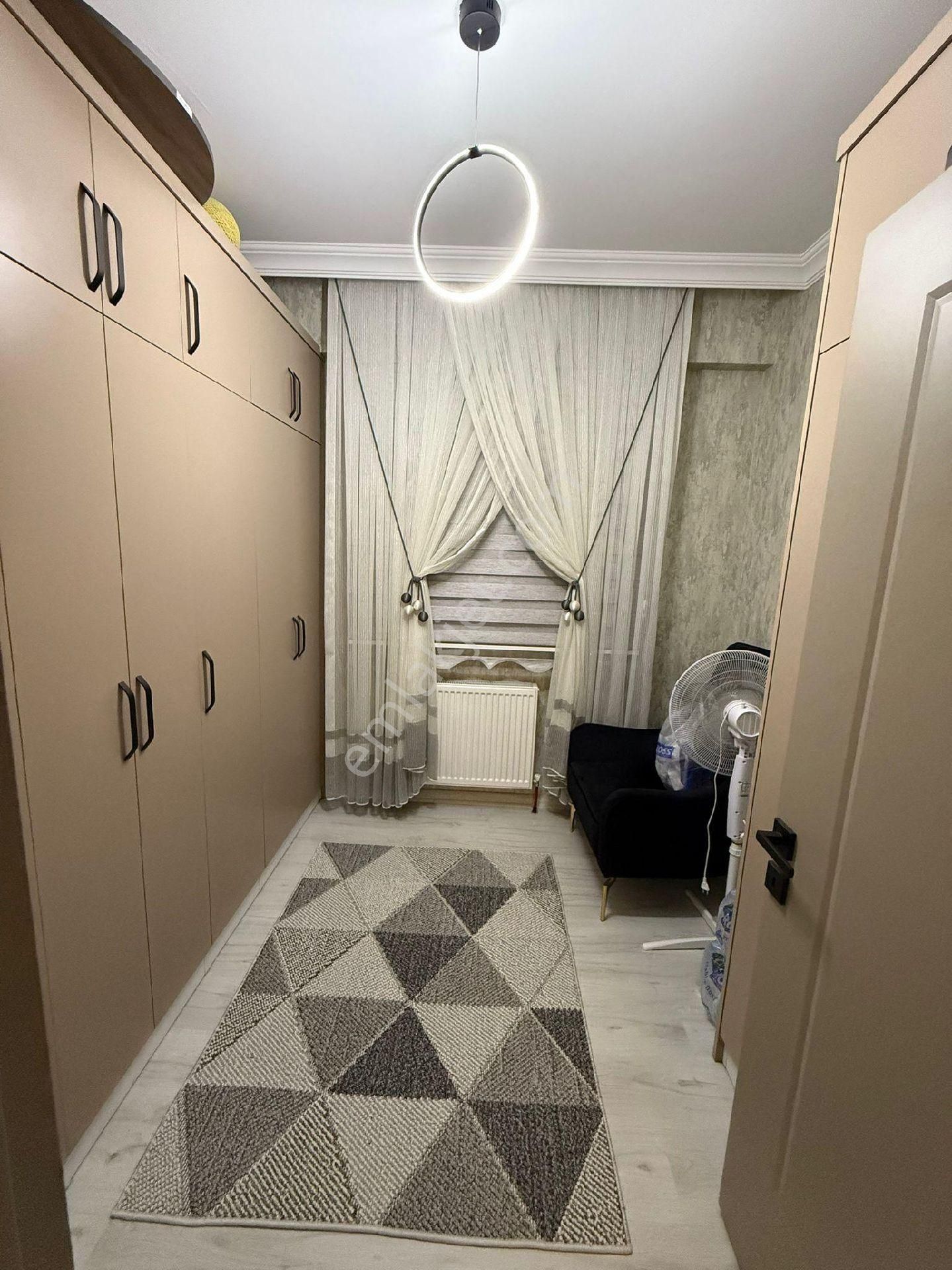 Ankara Gölbaşı Bahçelievlerde Lüx Katta 2+1 Daire - Görsel 8