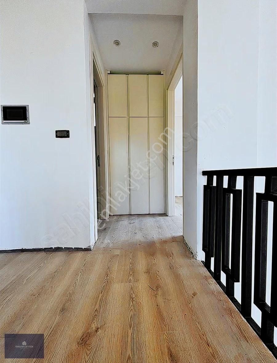 Magna'dan Gümüştepe'de Özel Tasarım 230m2 Bahçeli 3+1 Loft Villa - Görsel 12