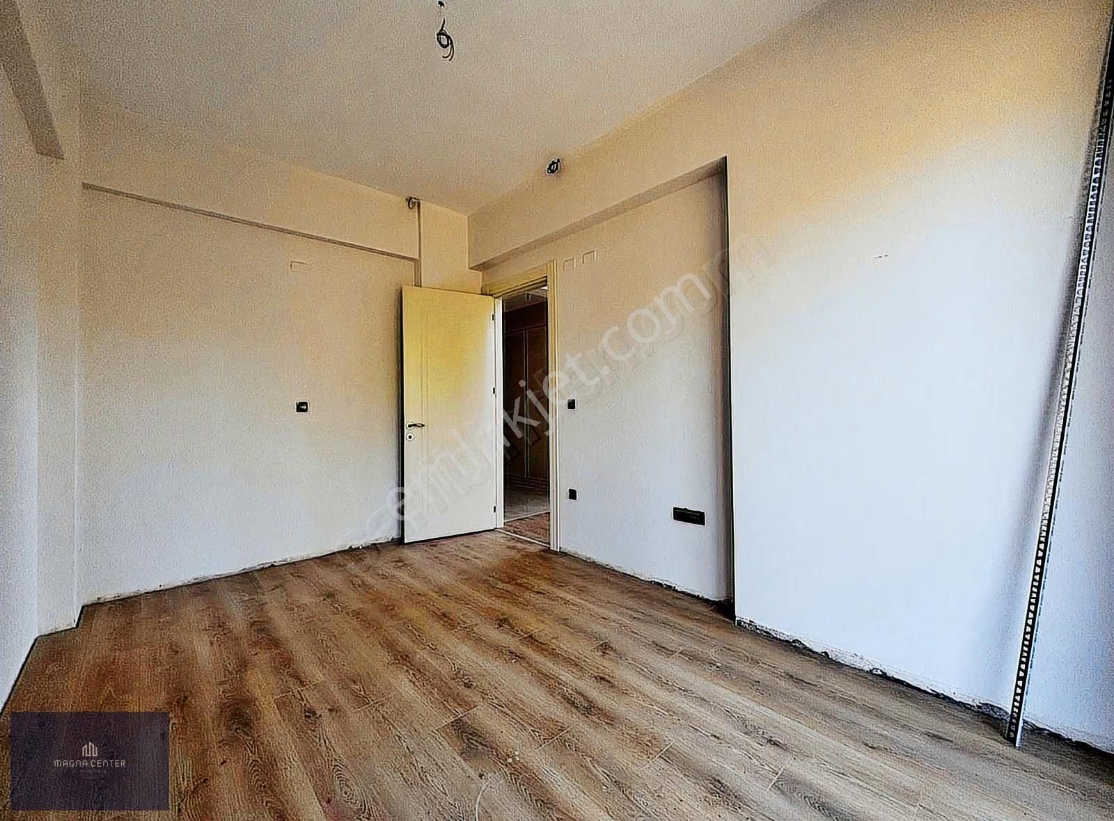 Magna'dan Gümüştepe'de Özel Tasarım 230m2 Bahçeli 3+1 Loft Villa - Görsel 20