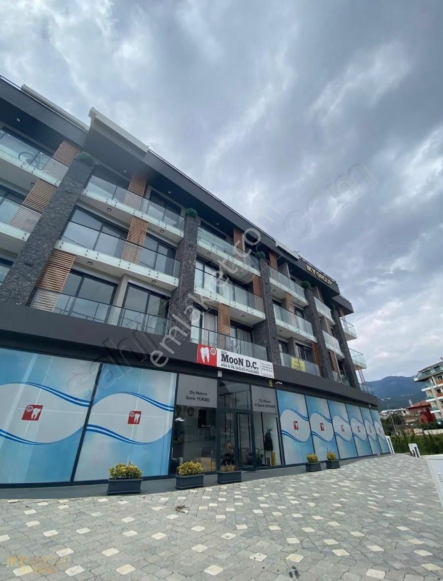 Hastaneye 2 Dk Yüreme Mesafesinde 2+1 Eşyalı