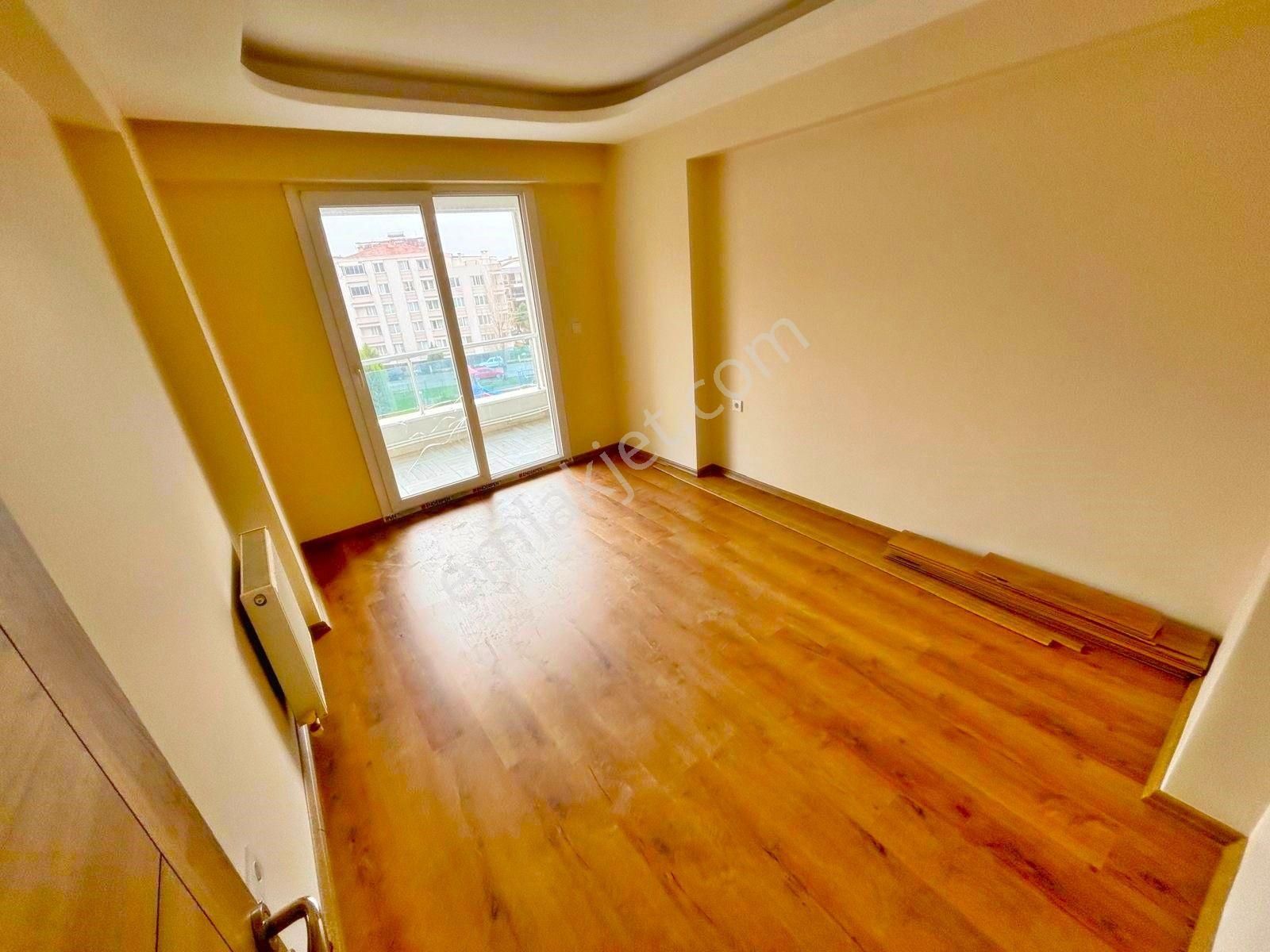 Dora,dan İkizçay,da Ebeveyn Banyolu Satılık 3+1 Daire - Görsel 9