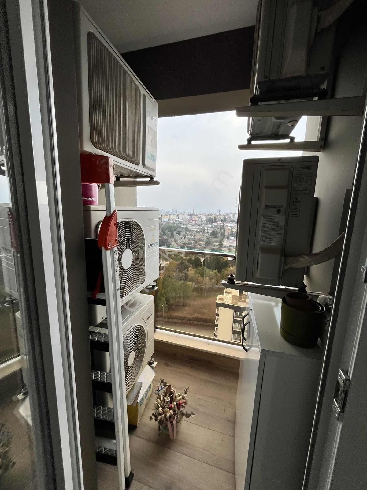 Yüzüncüyıl'da Kapalı Mutfak Florya Royal'de 3+1 Satılık Rezidans - Görsel 18