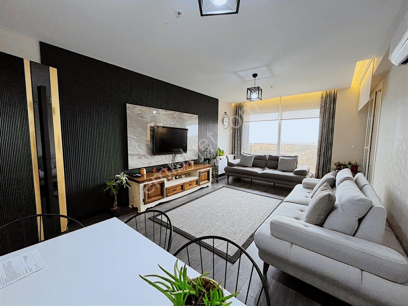 Yüzüncüyıl'da Kapalı Mutfak Florya Royal'de 3+1 Satılık Rezidans - Görsel 27