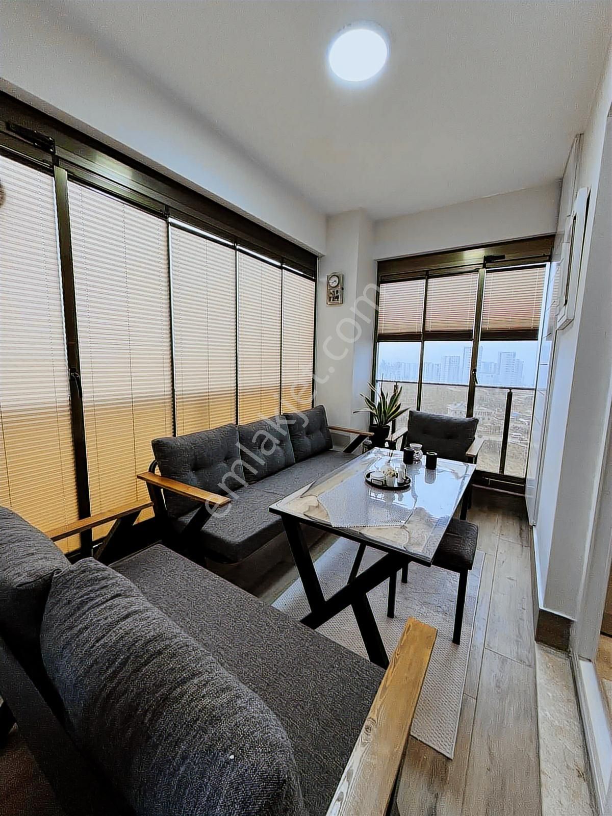 Yüzüncüyıl'da Kapalı Mutfak Florya Royal'de 3+1 Satılık Rezidans - Görsel 4