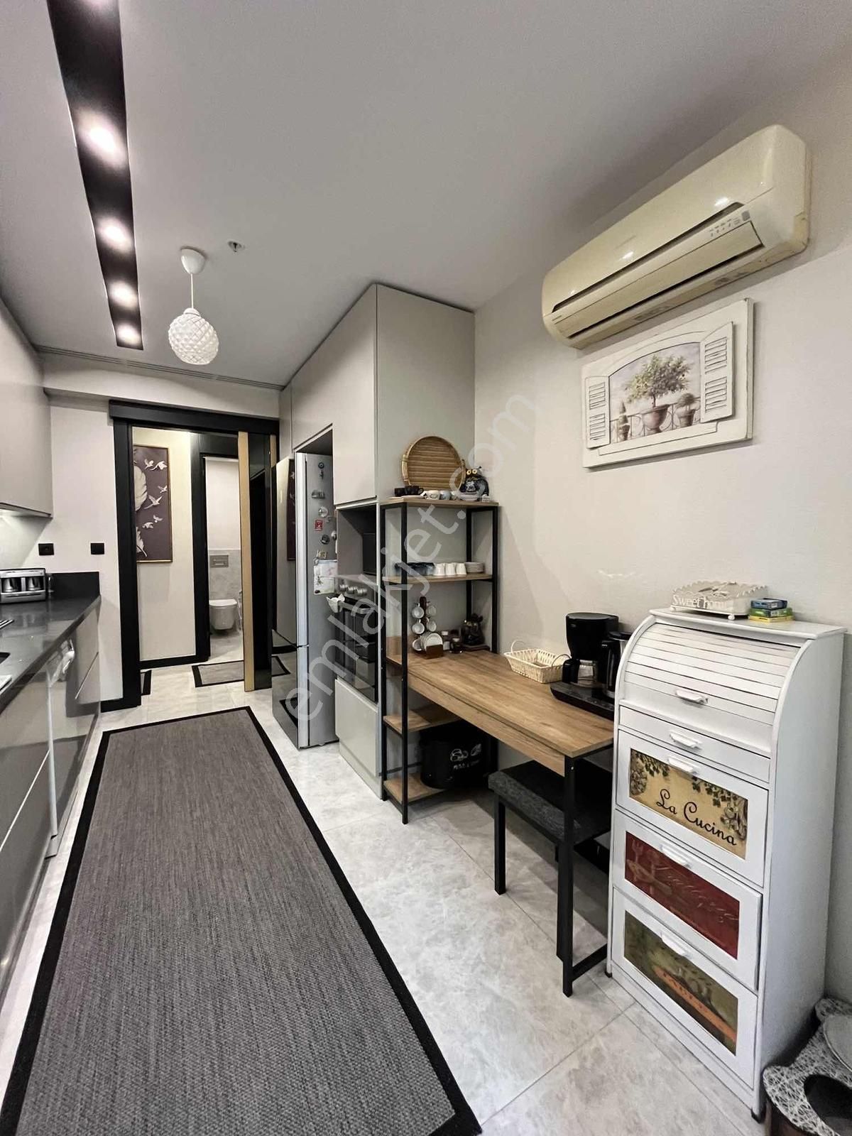 Yüzüncüyıl'da Kapalı Mutfak Florya Royal'de 3+1 Satılık Rezidans - Görsel 12