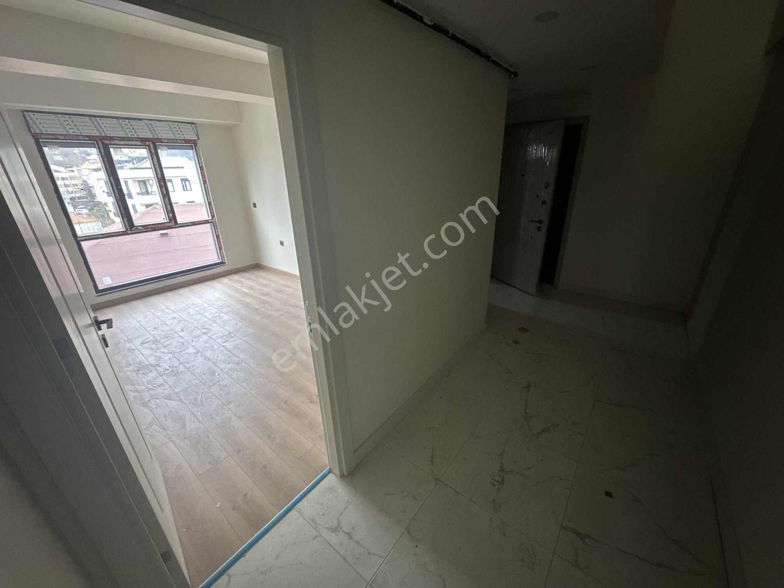 Beşiktaş Dikilitaş'ta Otoparklı Yeni Binada Satılık 3+1 Daire - Görsel 10