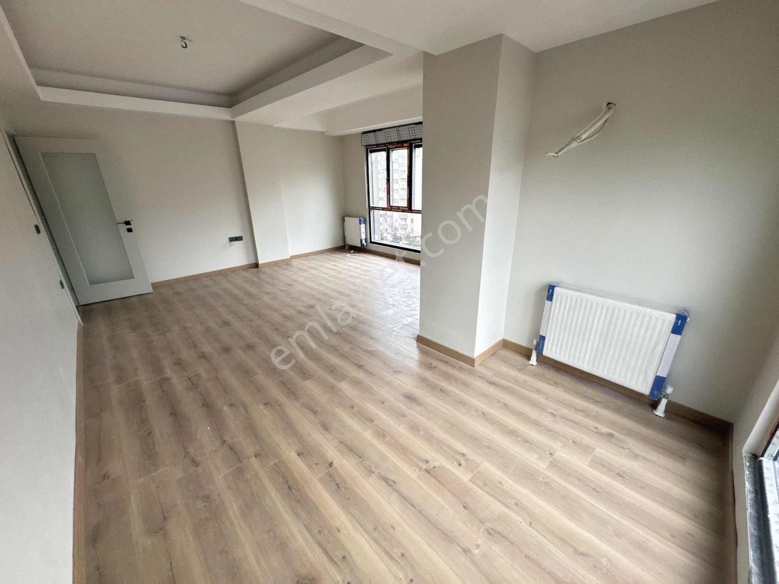 Beşiktaş Dikilitaş'ta Otoparklı Yeni Binada Satılık 3+1 Daire - Görsel 15