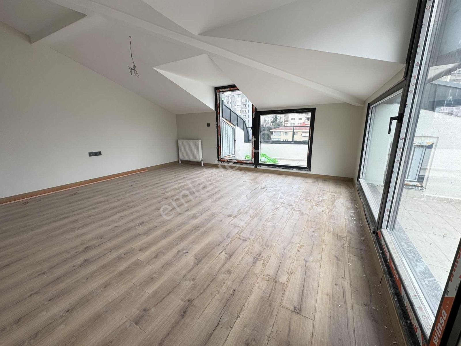 Beşiktaş Dikilitaş'ta Otoparklı Yeni Binada Satılık 3+1 Daire - Görsel 33