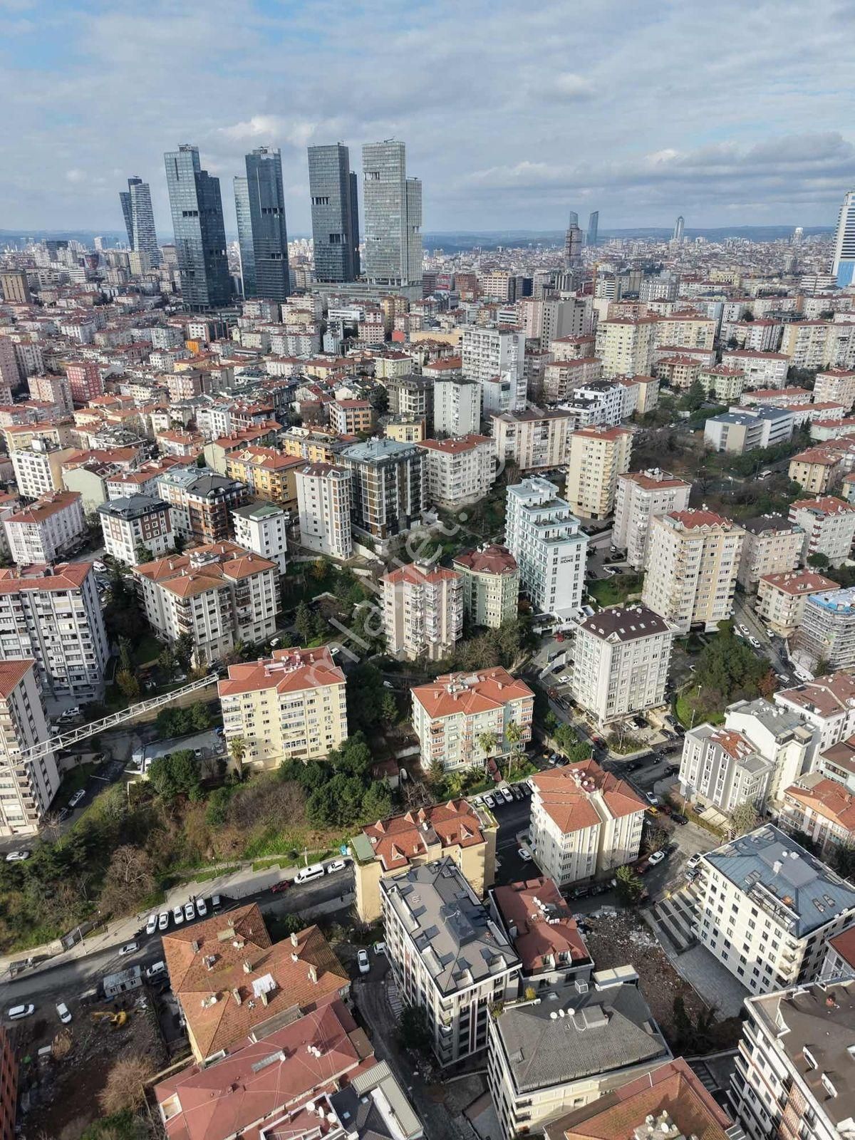 Beşiktaş Dikilitaş'ta Otoparklı Yeni Binada Satılık 3+1 Daire - Görsel 2