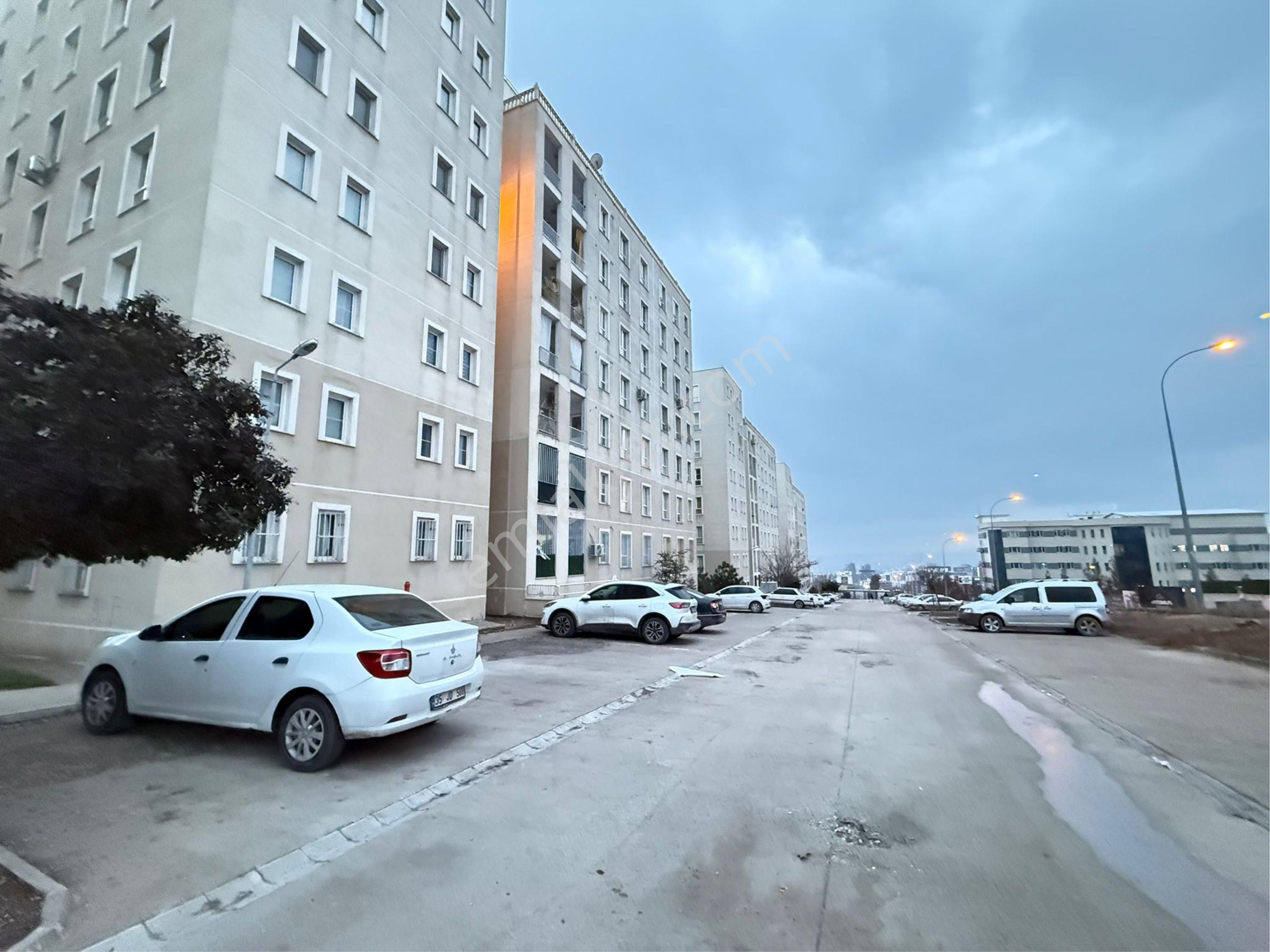 Cadde Seyran..satılık..450 Konutlarda 4+1 /arakat Daire - Görsel 25