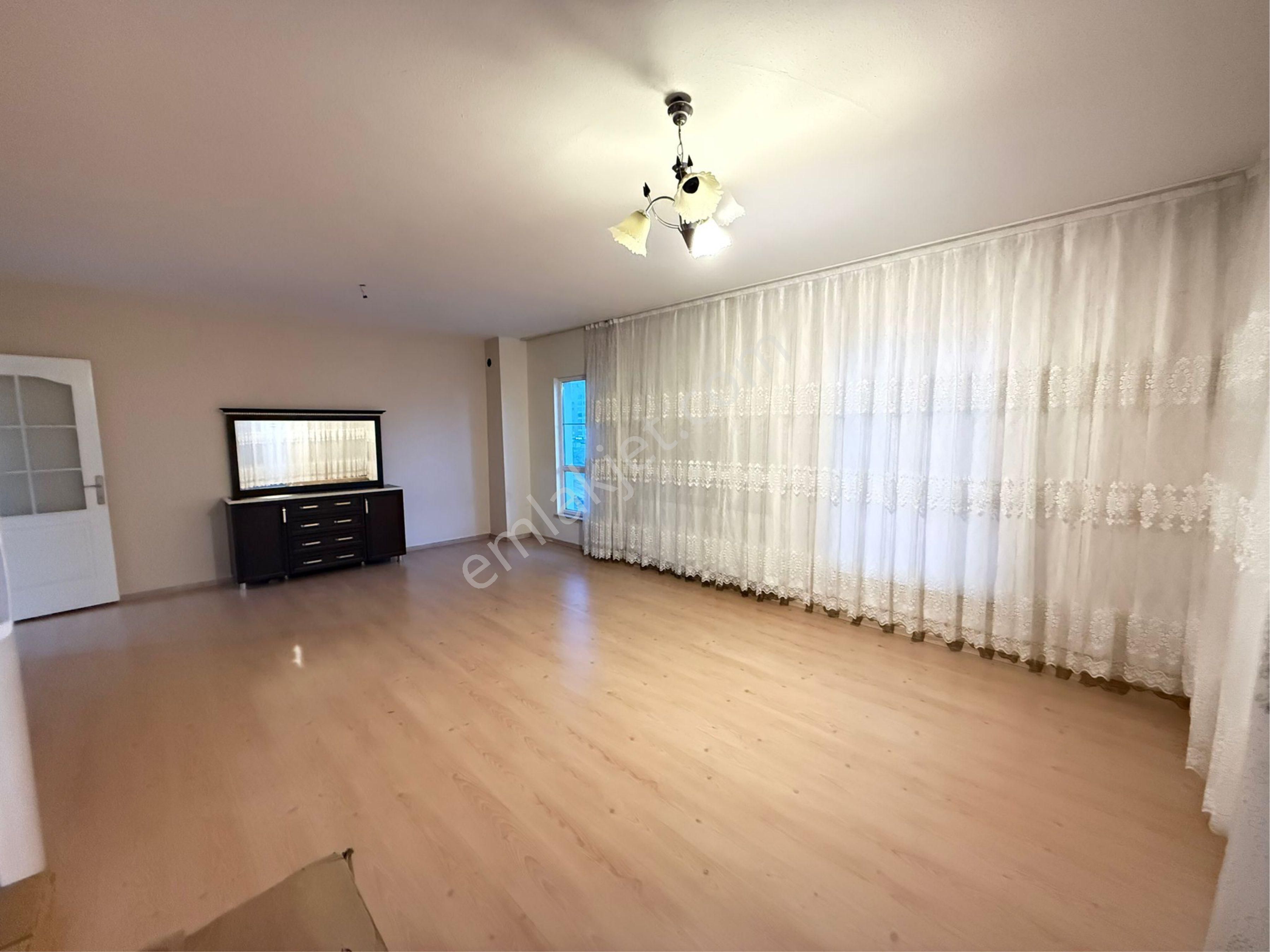 Cadde Seyran..satılık..450 Konutlarda 4+1 /arakat Daire - Görsel 34