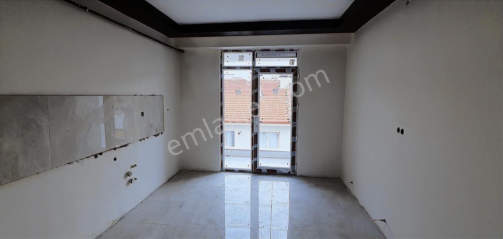 Sakarya Cad. Dibinde Sıfır 6+1 Lüks, 3 Banyolu, Garajlı, Kilerli - Görsel 21