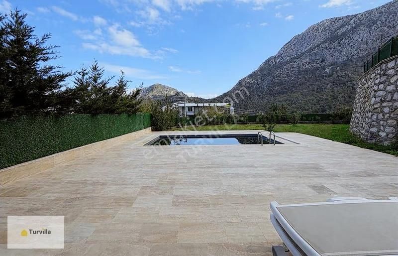 Turvilla'dan Konyaaltı Hisarçandır'da 4+1 Kiralık Villa - Görsel 8