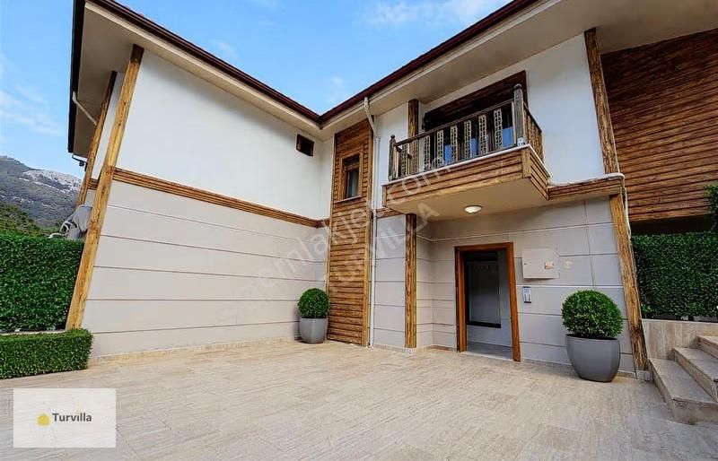 Turvilla'dan Konyaaltı Hisarçandır'da 4+1 Kiralık Villa - Görsel 10