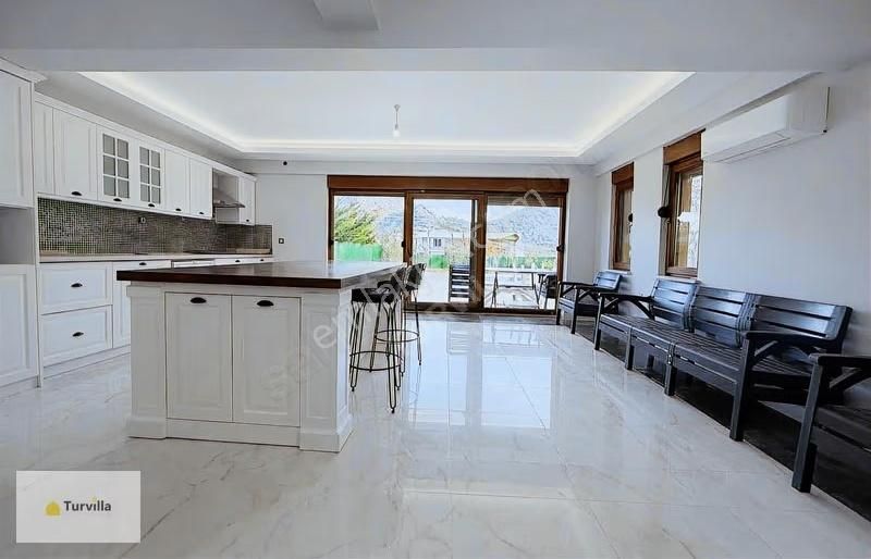 Turvilla'dan Konyaaltı Hisarçandır'da 4+1 Kiralık Villa - Görsel 12