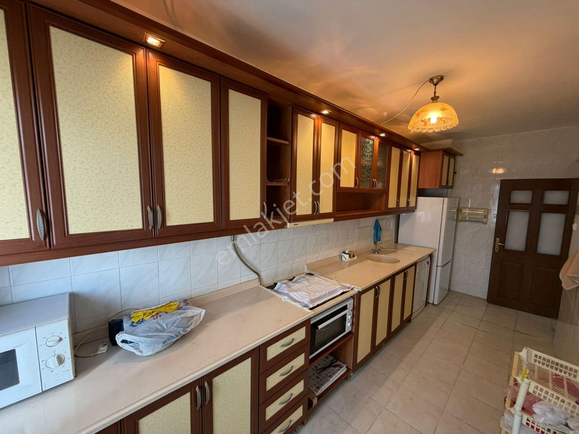 Beylikdüzü Metrobüse 10 Dk Mesafede Beylikdüzü Cumhuriyet Mah. 3+1 Boş Satılık Daire - Görsel 19